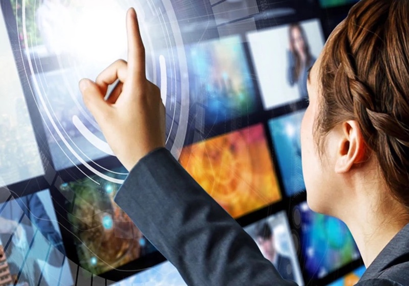 テクノロジー・メディア・通信